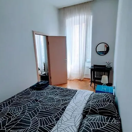 Apartament Milani With Private Garage Opatija